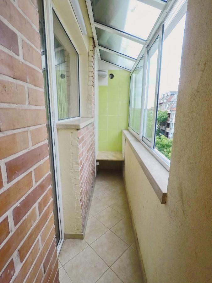 Spacious And Bright Maisonette Varna Center Buitenkant foto