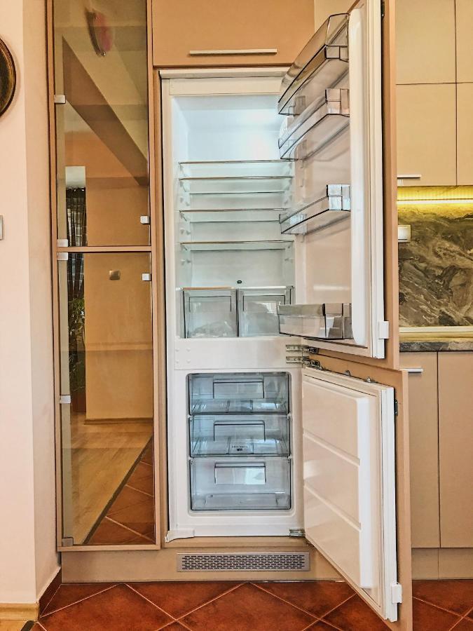 Spacious And Bright Maisonette Varna Center Buitenkant foto